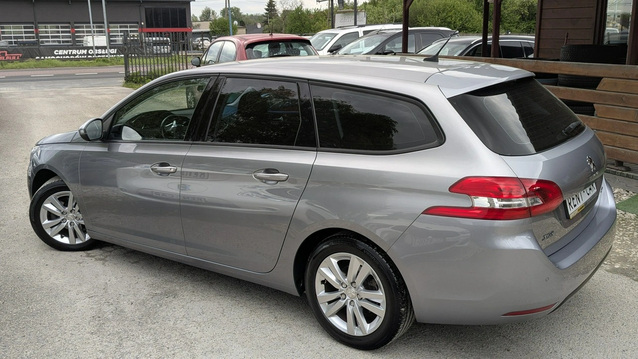 Peugeot 308 SW - Zdjęcie 11