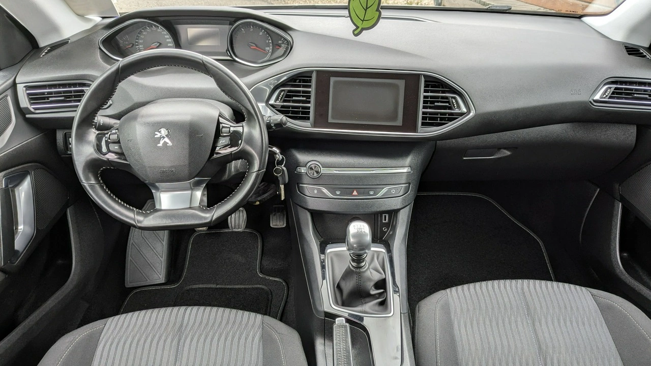 Peugeot 308 SW - Zdjęcie 27