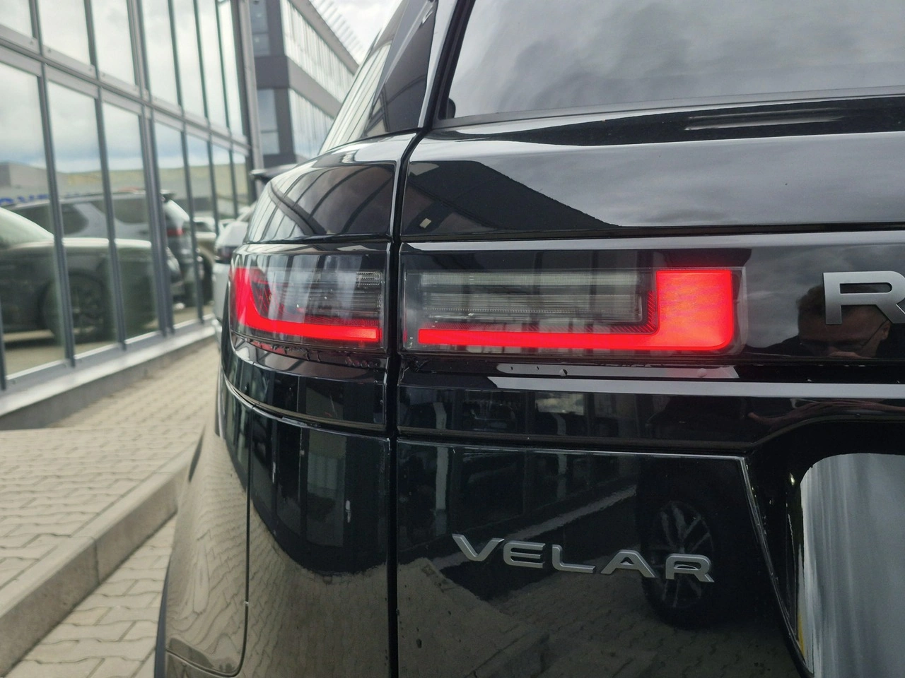 Land Rover Range Rover Velar - Zdjęcie 15