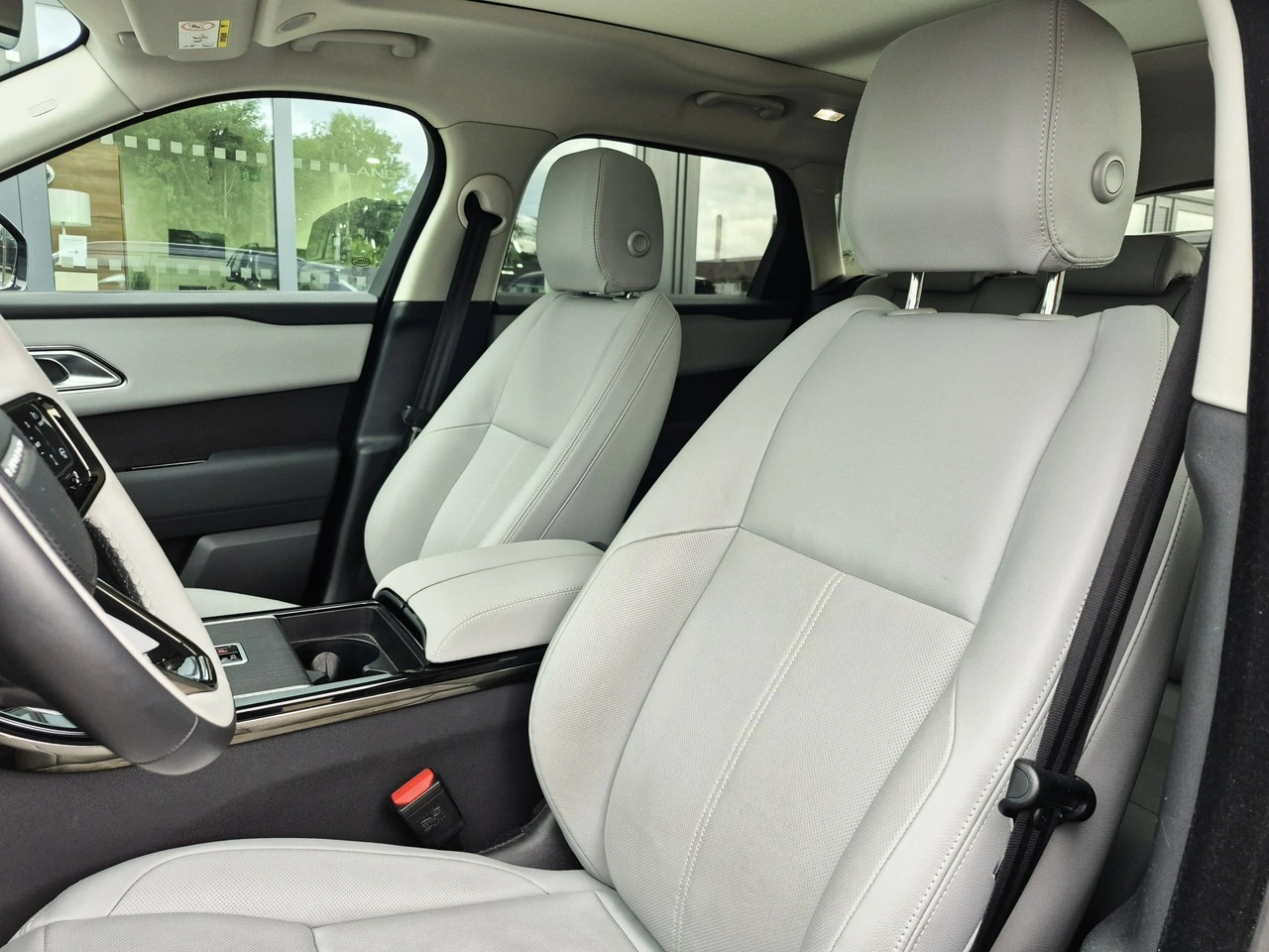 Land Rover Range Rover Velar - Zdjęcie 20