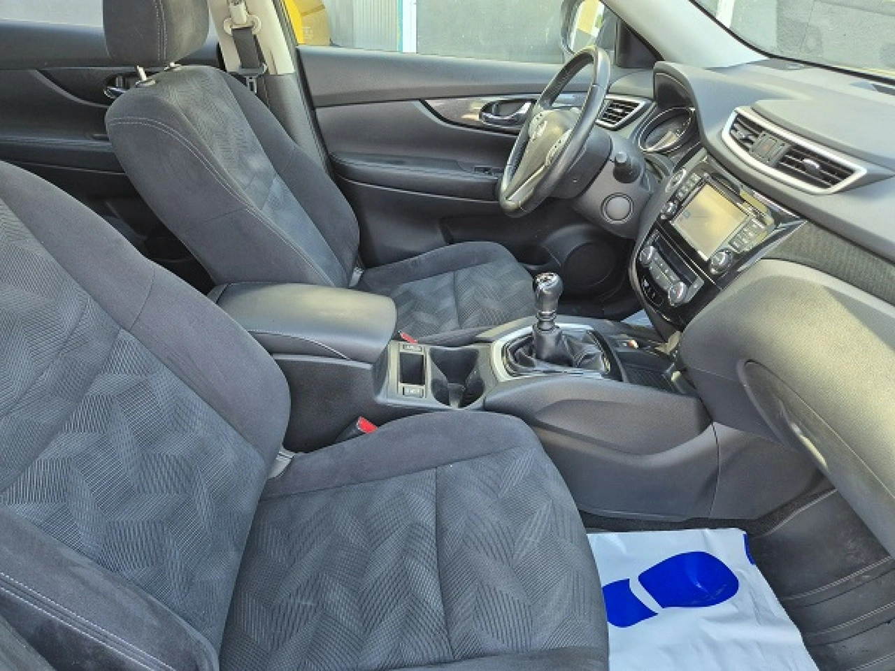 Nissan X-Trail - Zdjęcie 17