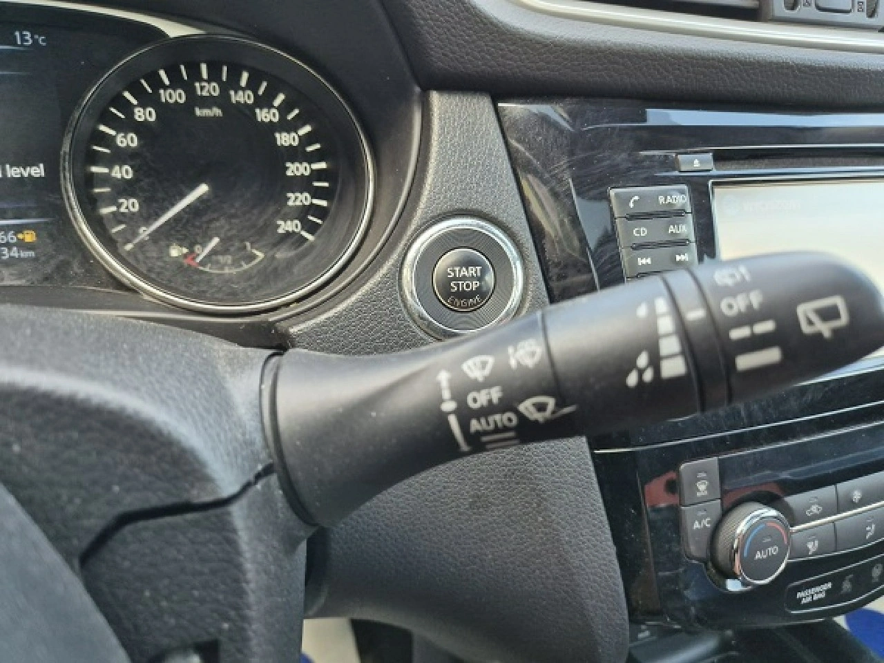 Nissan X-Trail - Zdjęcie 30