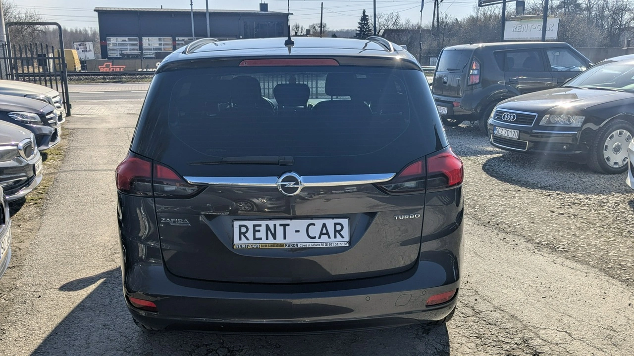 Opel Zafira - Zdjęcie 28