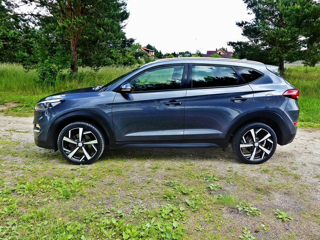 Hyundai Tucson - Zdjęcie 12