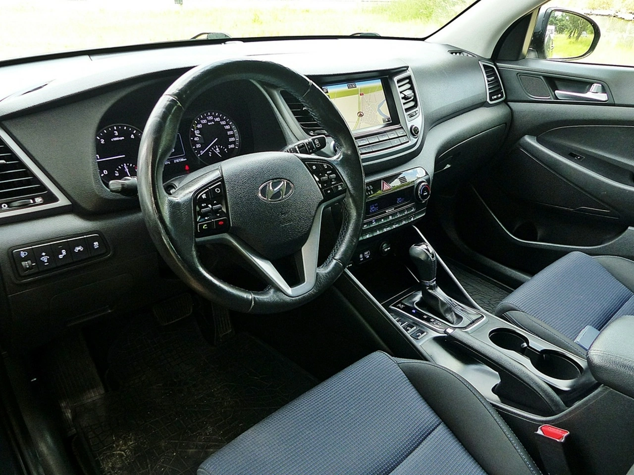 Hyundai Tucson - Zdjęcie 17