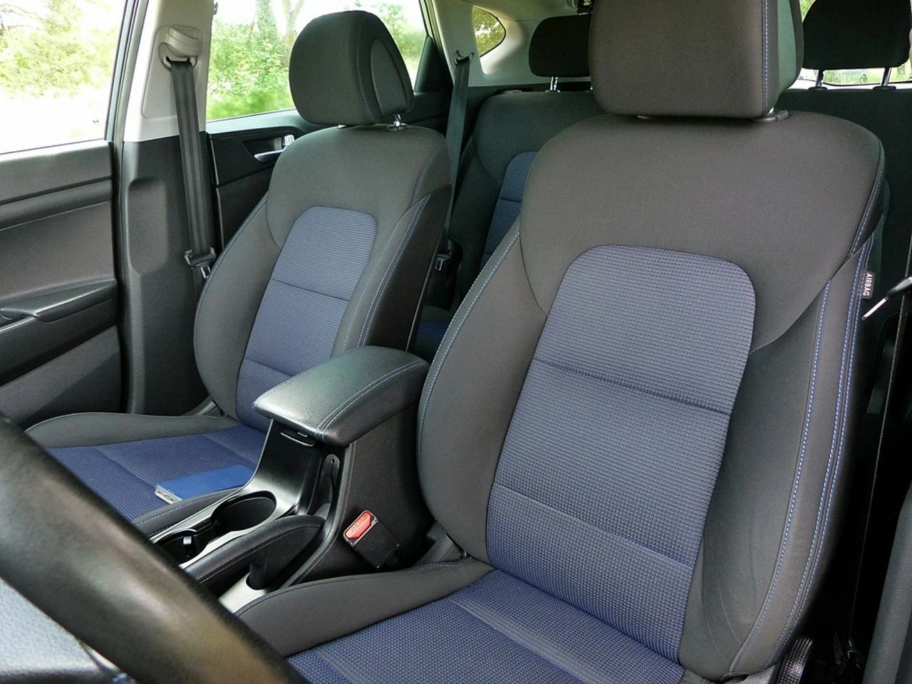 Hyundai Tucson - Zdjęcie 19