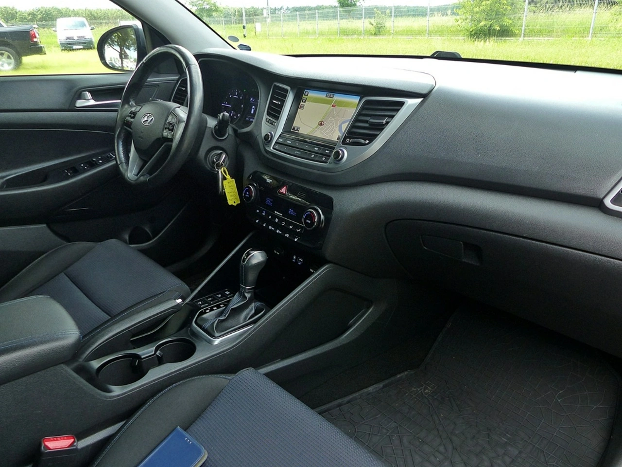 Hyundai Tucson - Zdjęcie 23