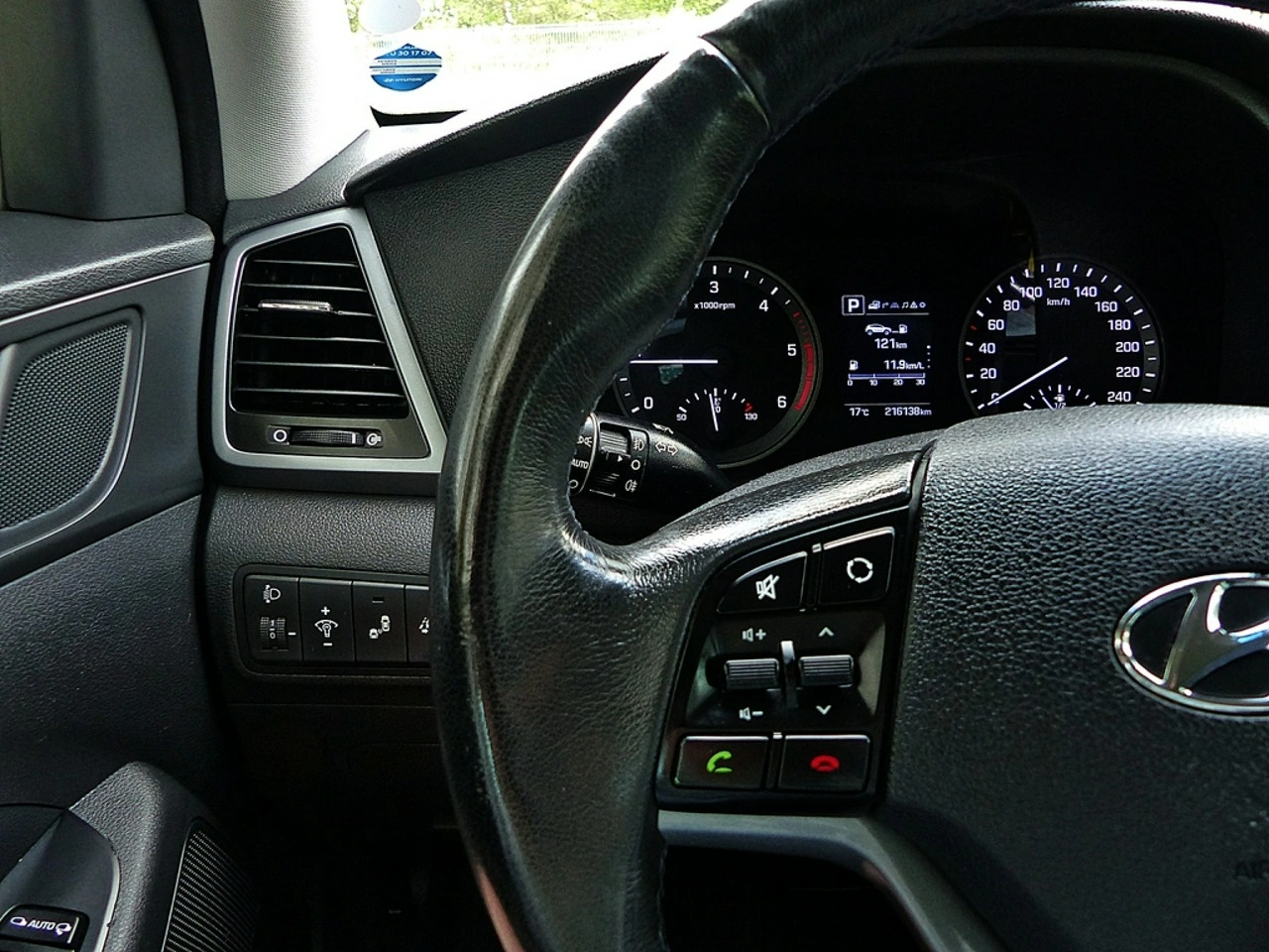 Hyundai Tucson - Zdjęcie 26