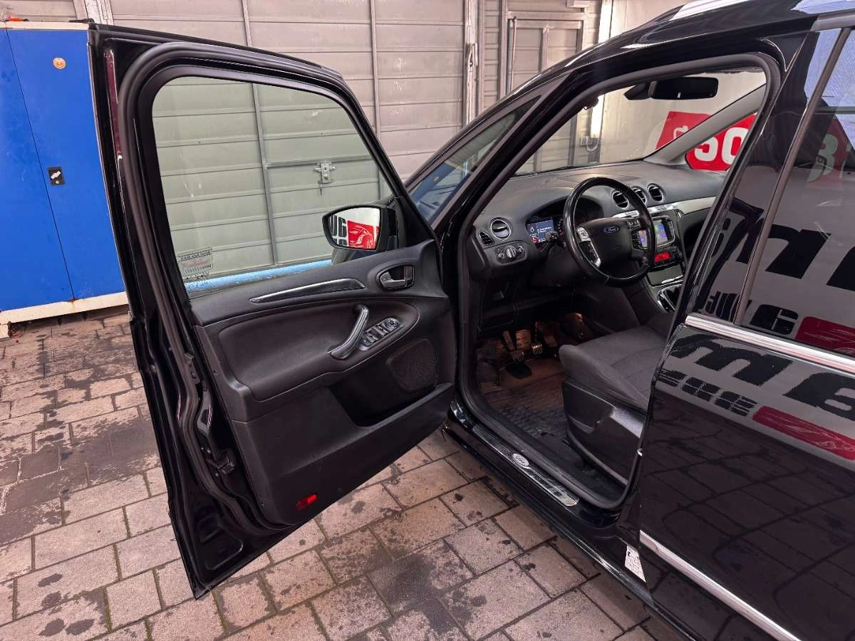 Ford Galaxy - Zdjęcie 19