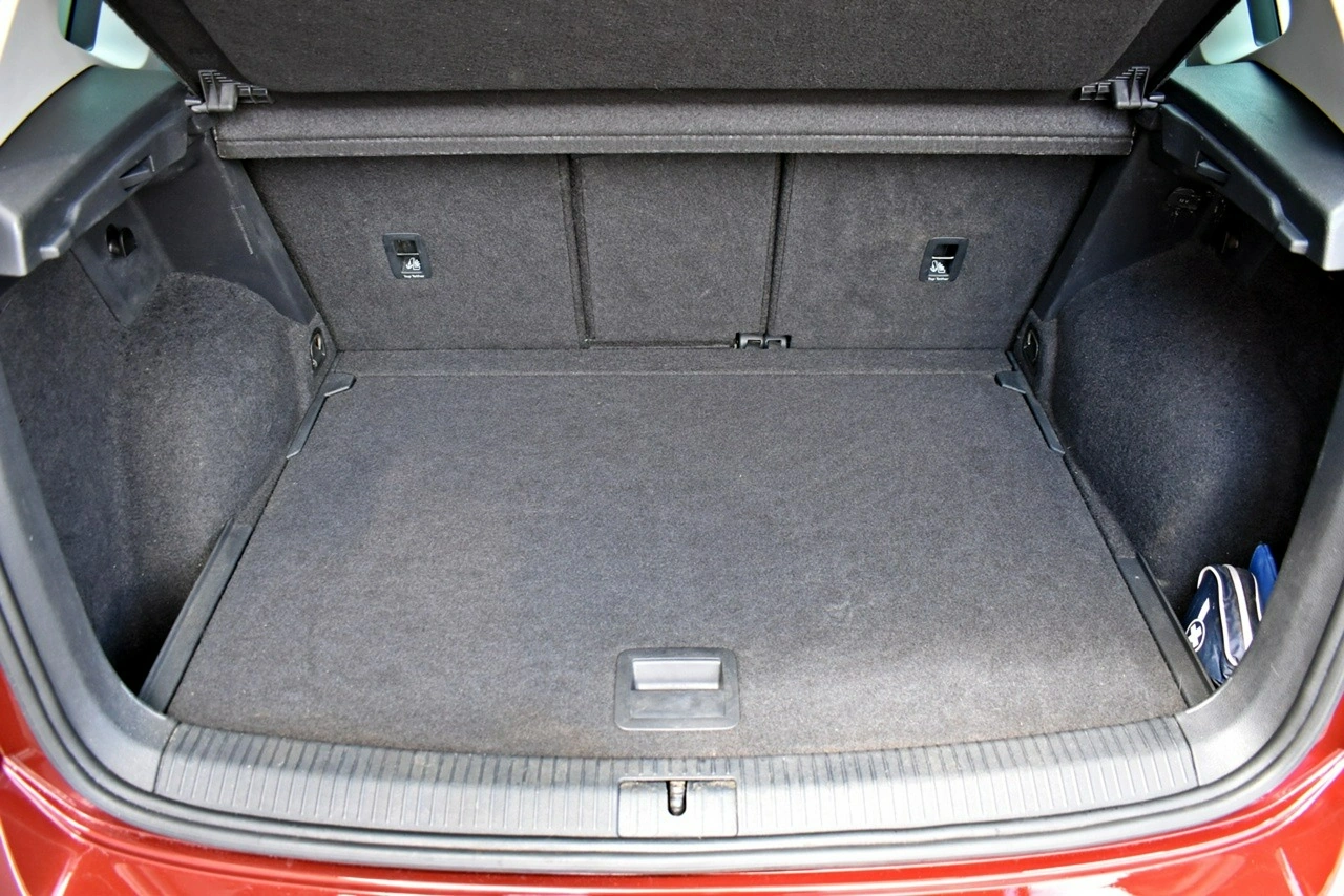 Volkswagen Golf Sportsvan - Zdjęcie 27