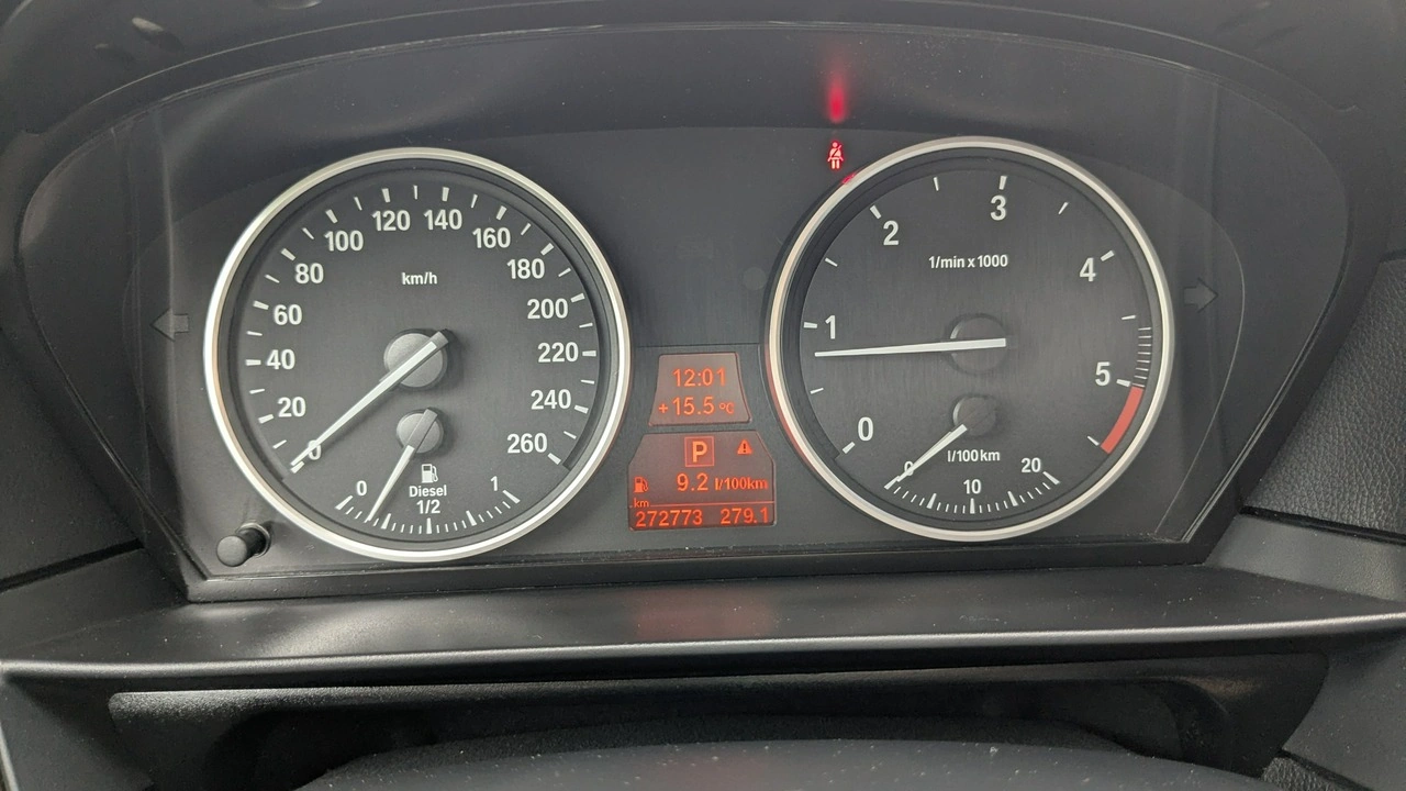 BMW 520 - Zdjęcie 24