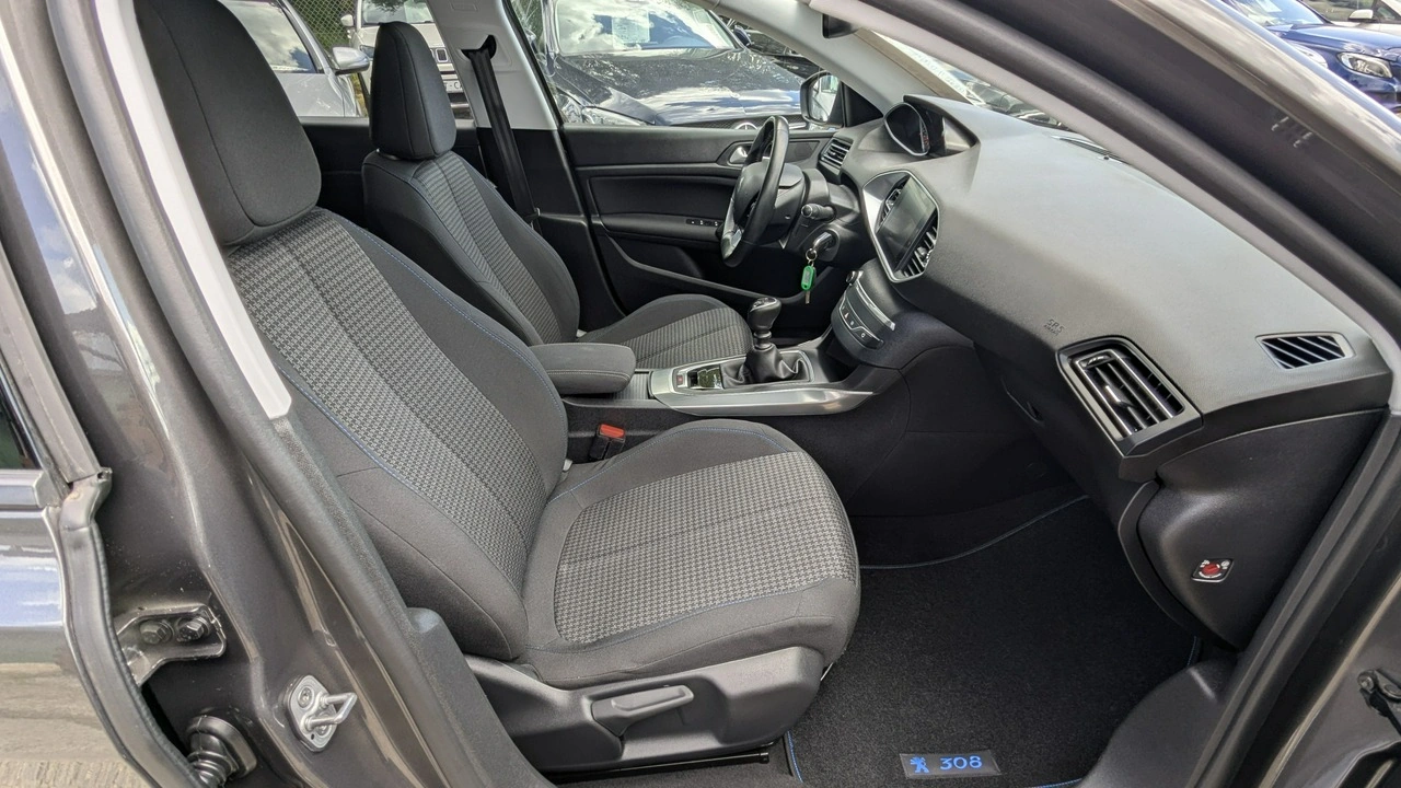 Peugeot 308 SW - Zdjęcie 23