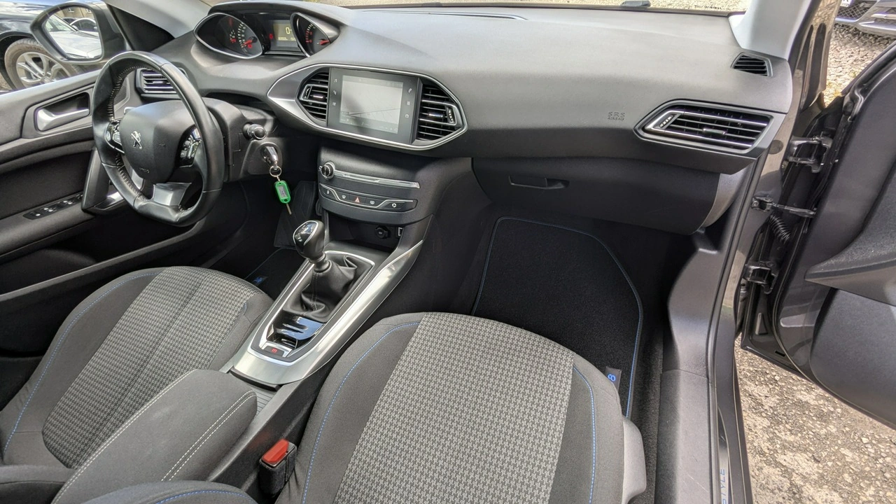 Peugeot 308 SW - Zdjęcie 24