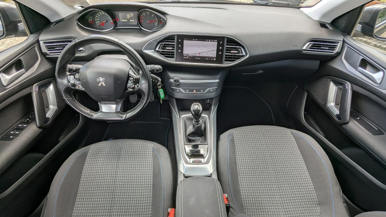 Peugeot 308 SW - Zdjęcie 25