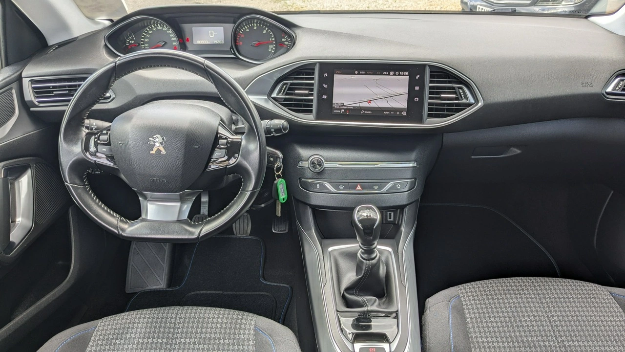 Peugeot 308 SW - Zdjęcie 29
