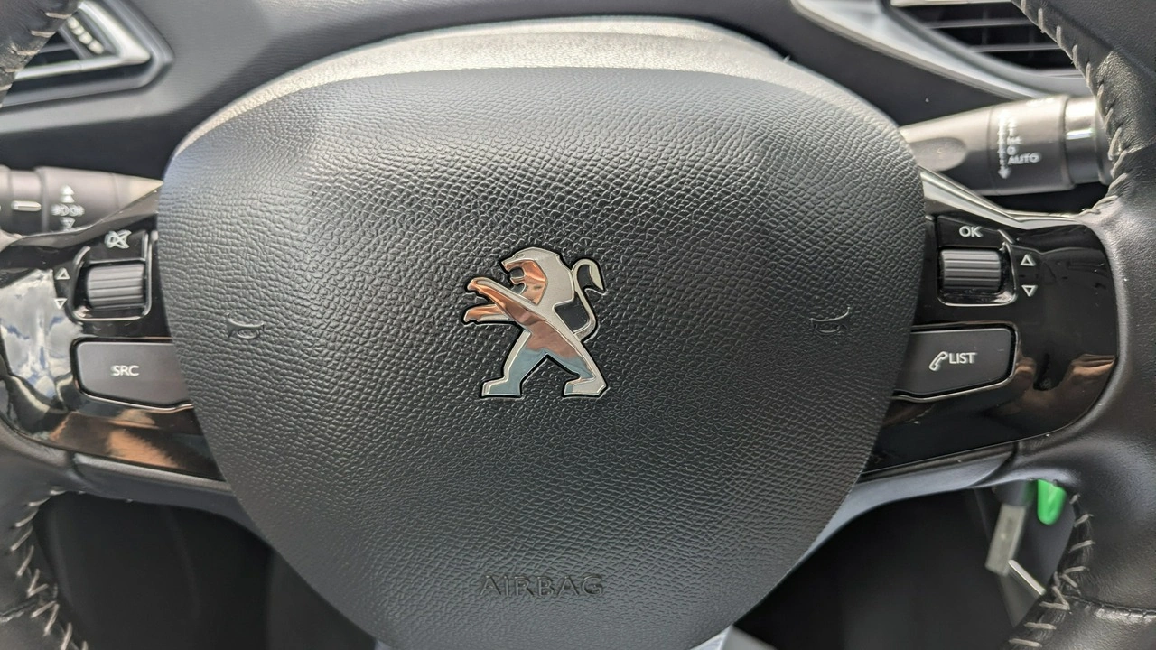 Peugeot 308 SW - Zdjęcie 32