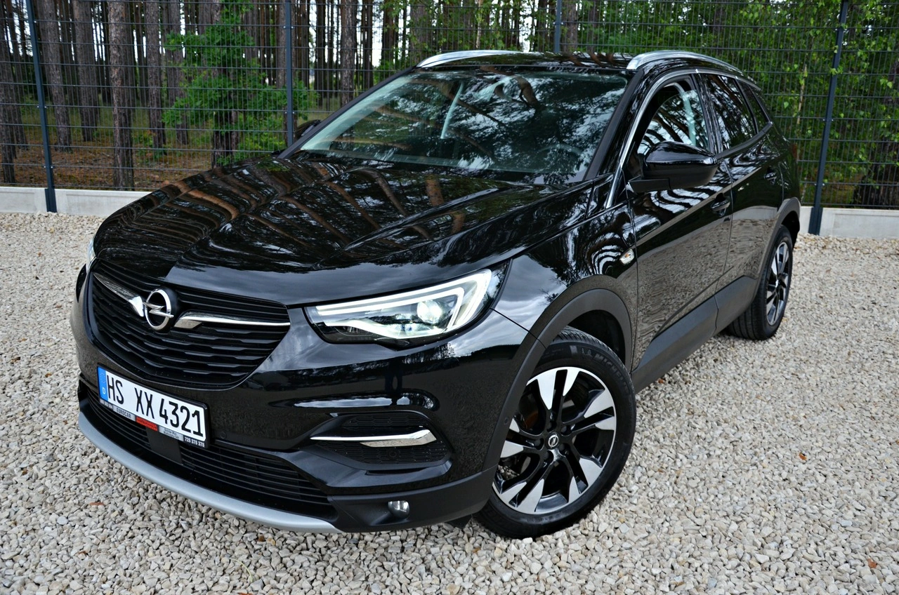 Opel Grandland X - Główne zdjęcie