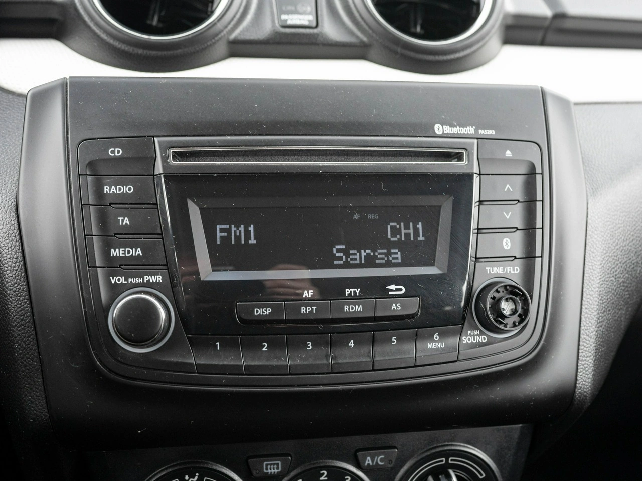 Suzuki Swift - Zdjęcie 15