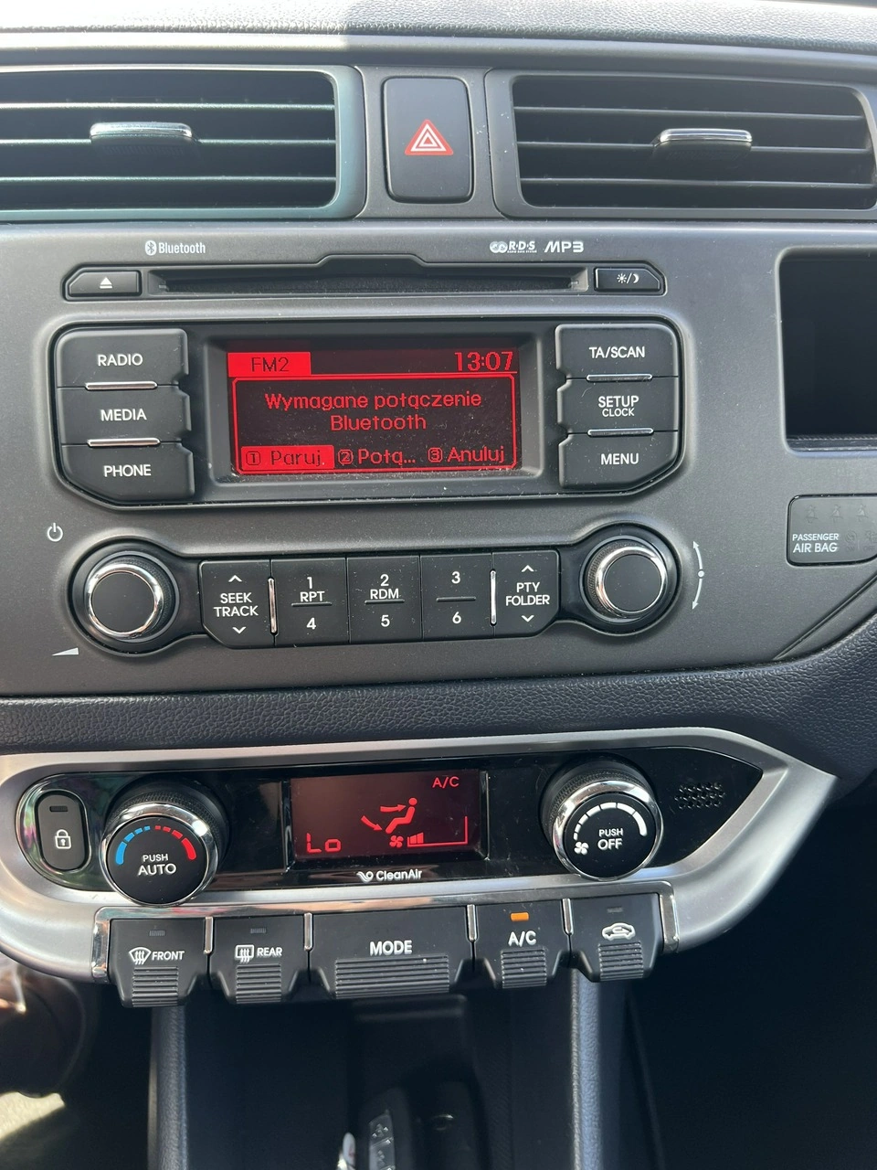 Kia Rio - Zdjęcie 14