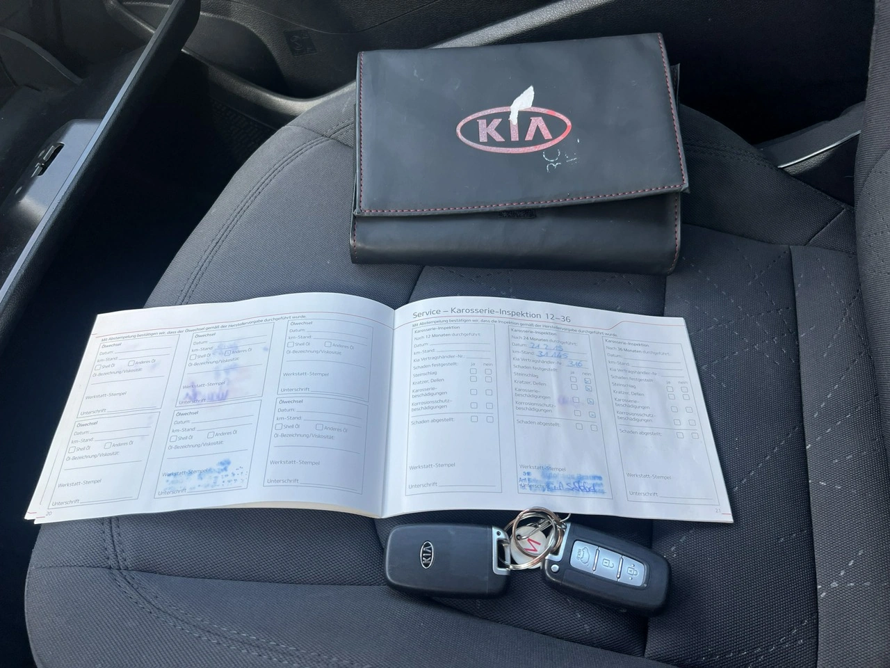 Kia Rio - Zdjęcie 16
