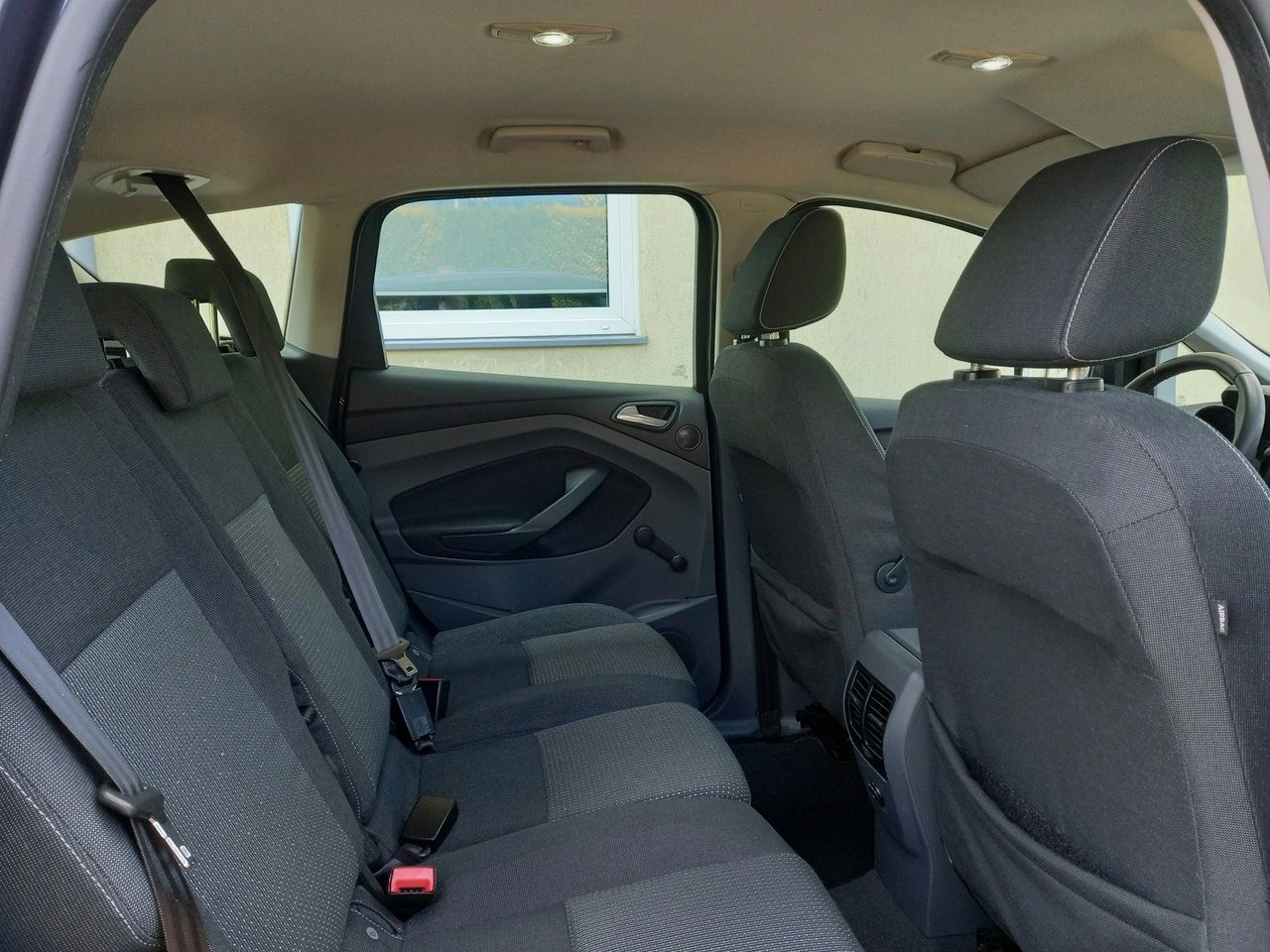 Ford C-MAX - Zdjęcie 22