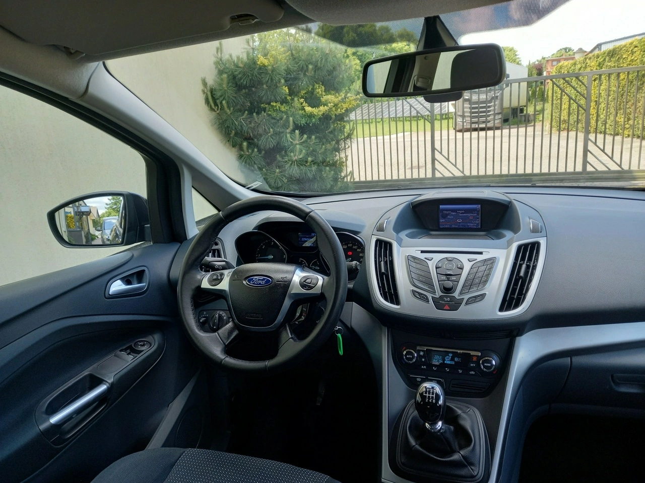 Ford C-MAX - Zdjęcie 23