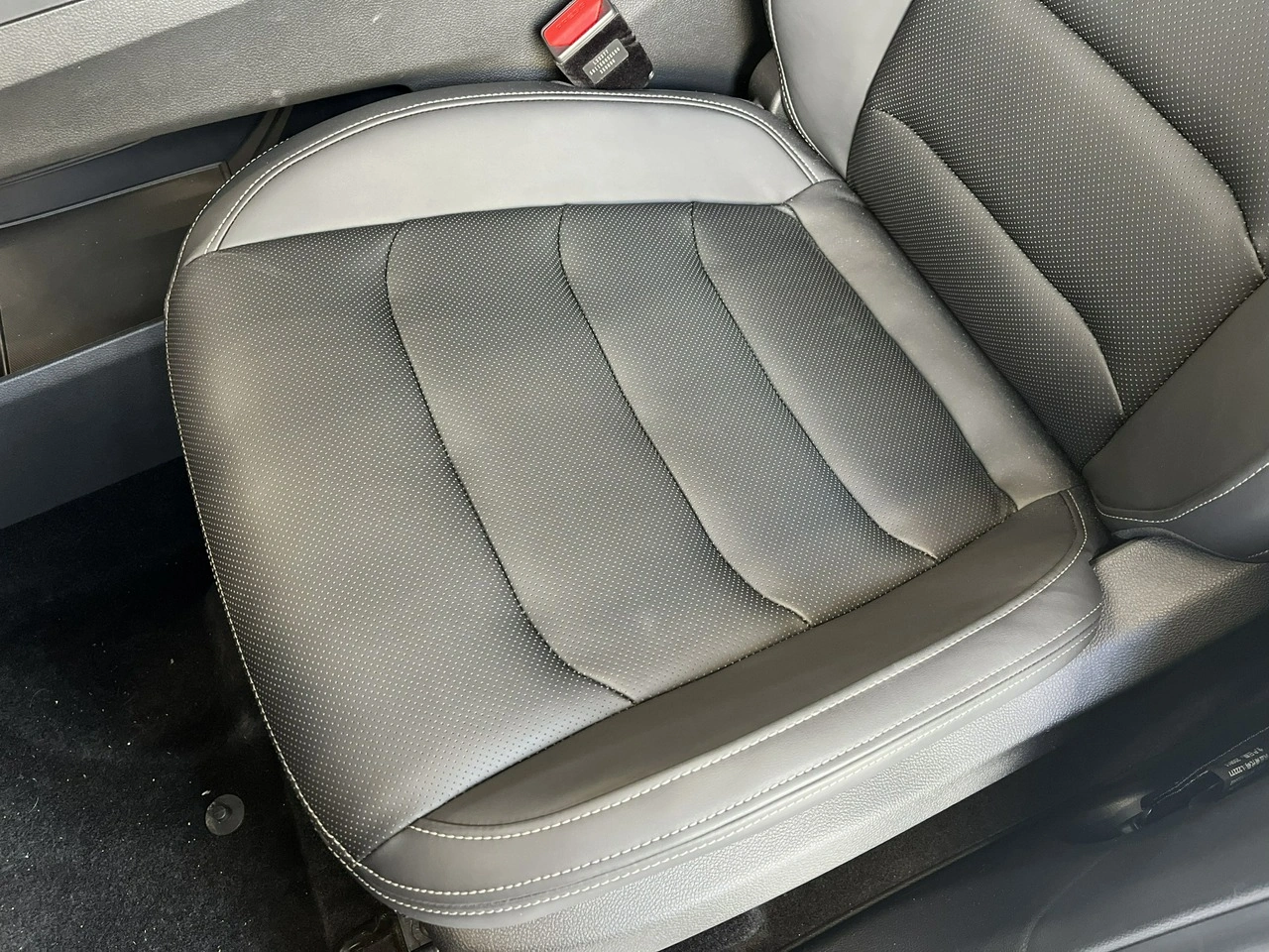 JAC JS8 Pro - Zdjęcie 8