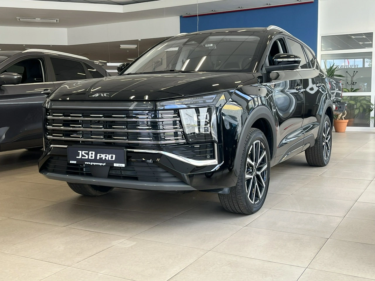JAC JS8 Pro - Główne zdjęcie