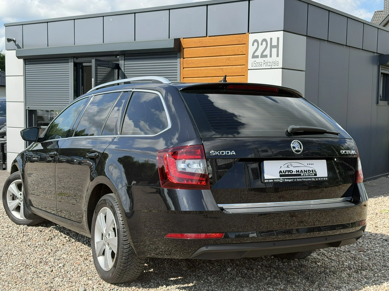 Skoda Octavia - Zdjęcie 3