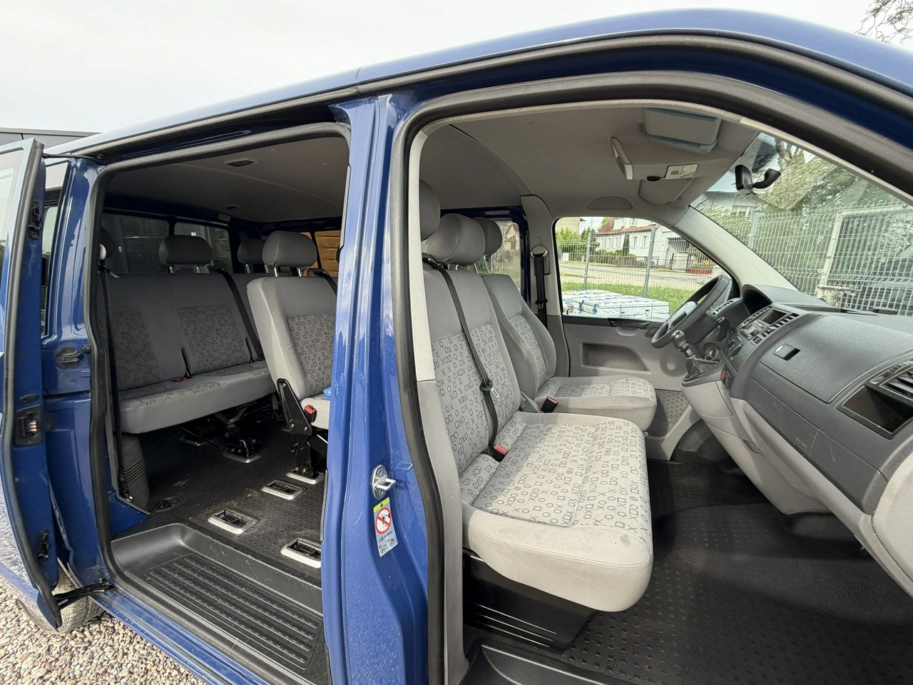 Volkswagen T5 - Zdjęcie 11