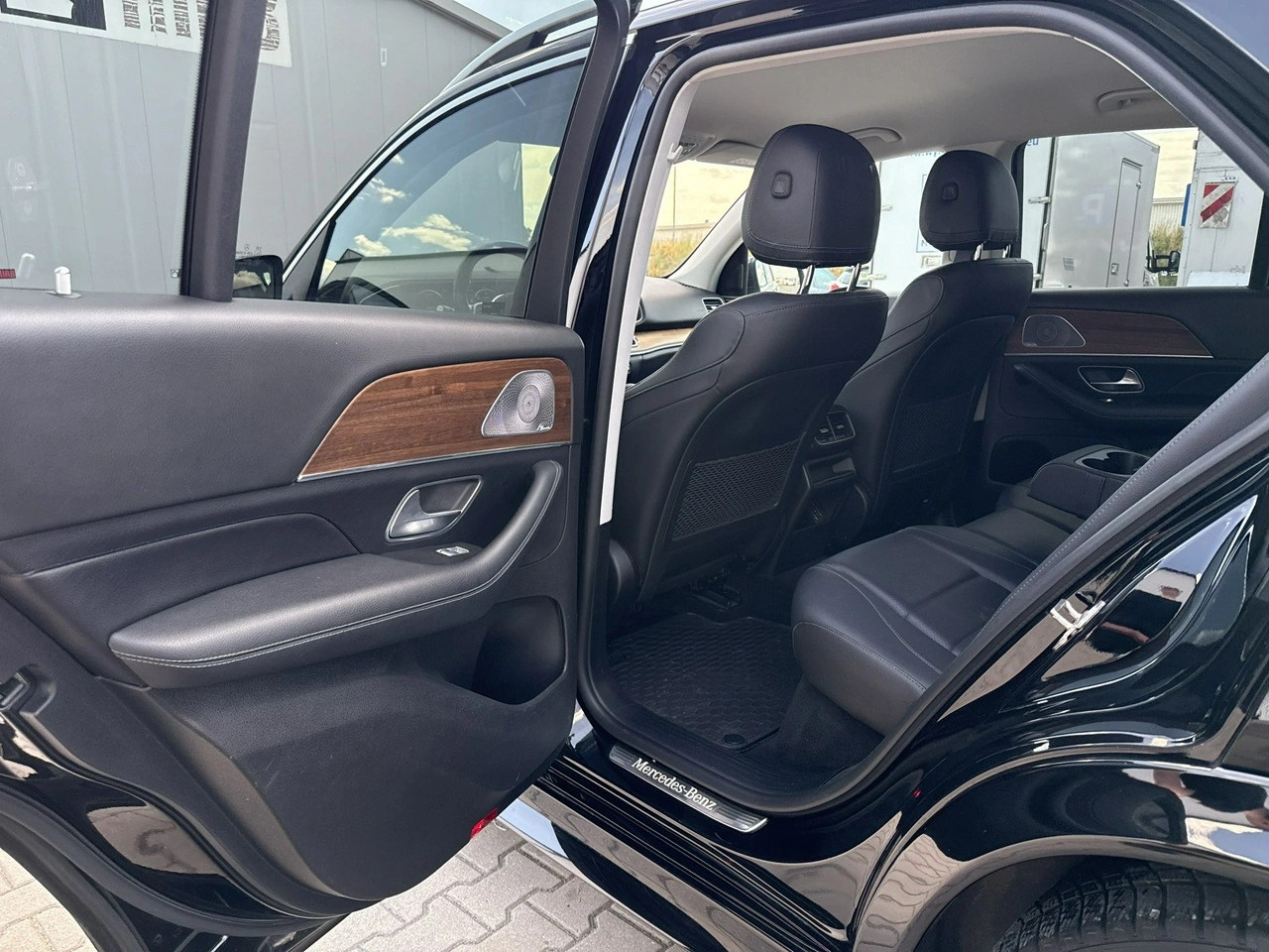 Mercedes GLE 300 - Zdjęcie 13