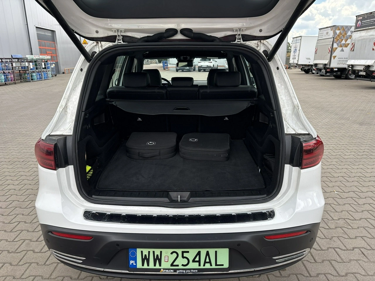 Mercedes EQB - Zdjęcie 13