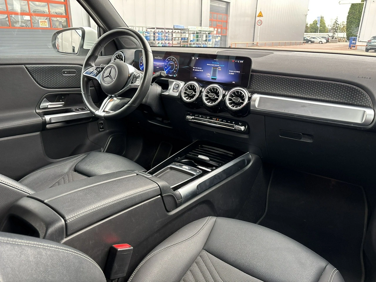 Mercedes EQB - Zdjęcie 19