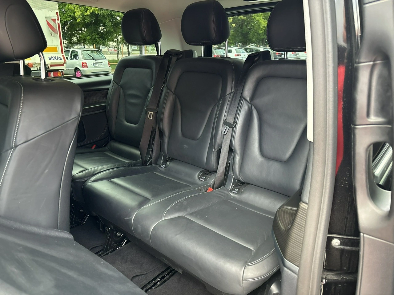 Mercedes V 220 - Zdjęcie 12