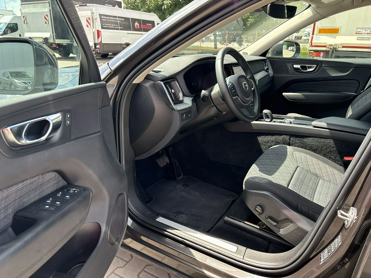 Volvo XC 60 - Zdjęcie 9