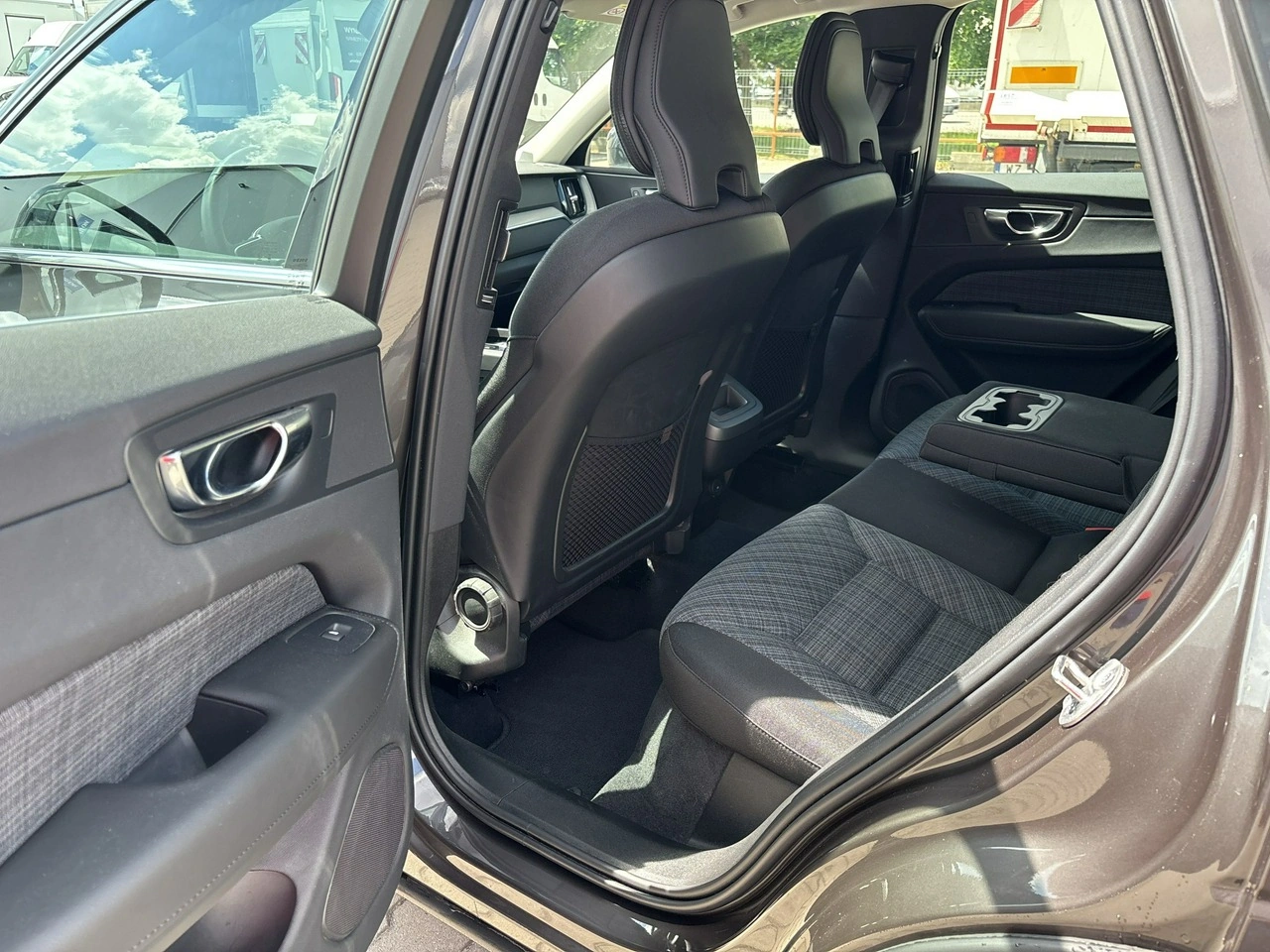 Volvo XC 60 - Zdjęcie 11