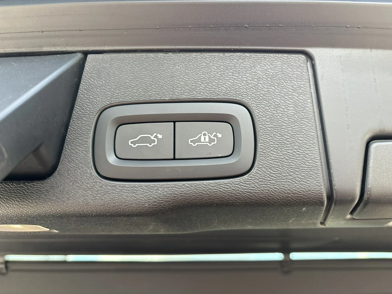 Volvo XC 60 - Zdjęcie 14