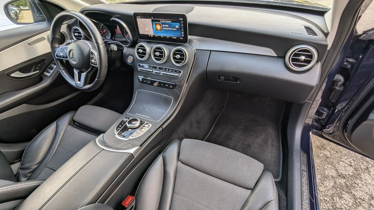 Mercedes C 300 - Zdjęcie 19