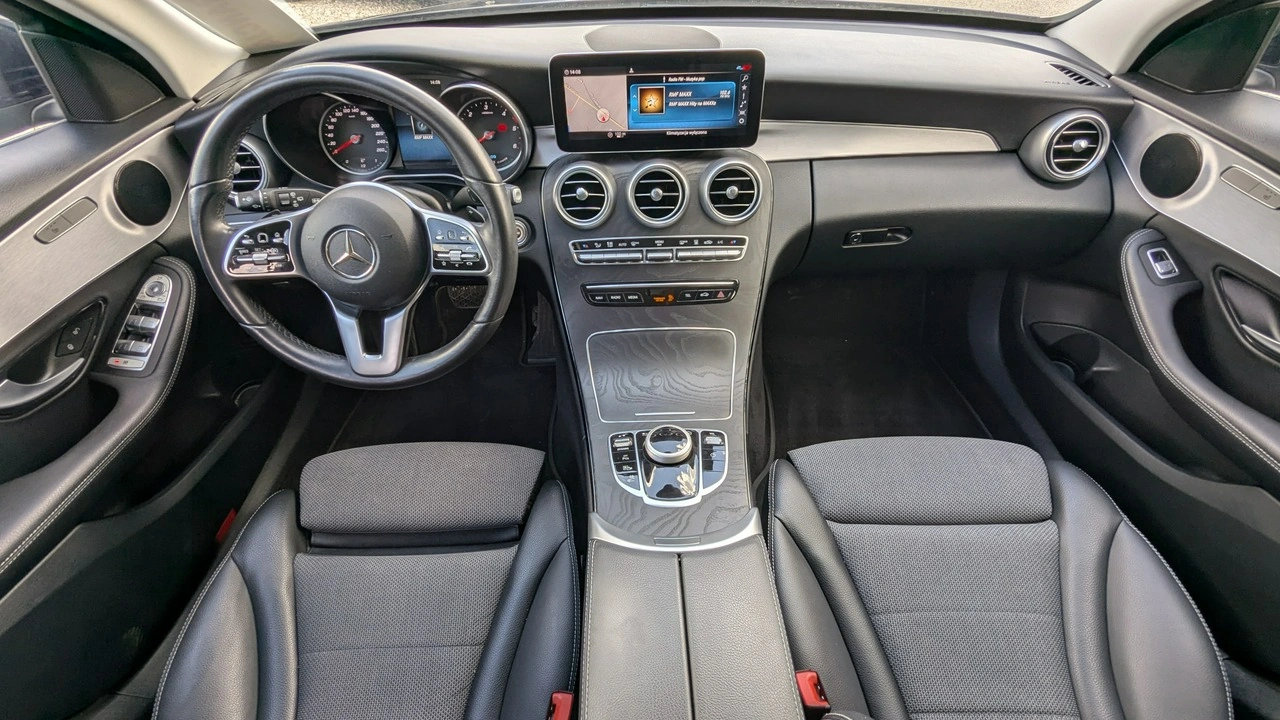 Mercedes C 300 - Zdjęcie 20