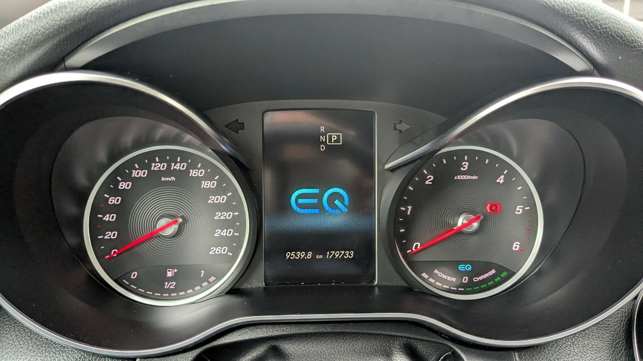 Mercedes C 300 - Zdjęcie 21