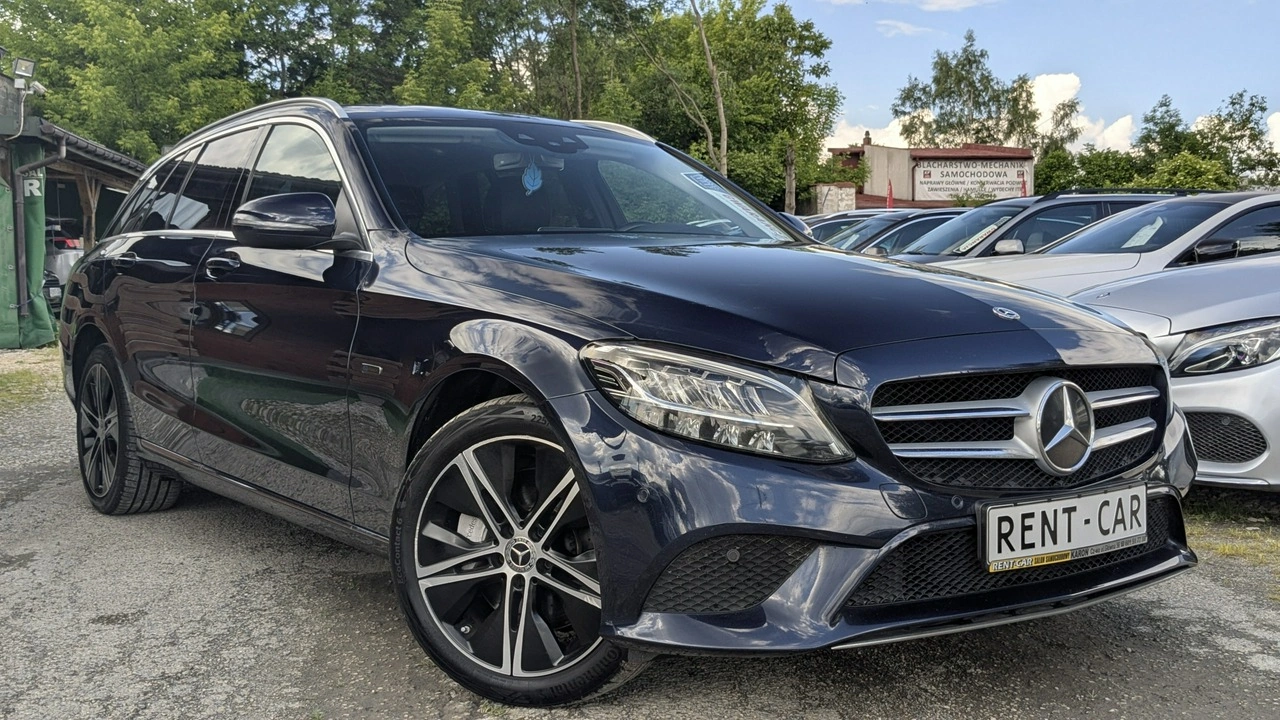 Mercedes C 300 - Zdjęcie 4