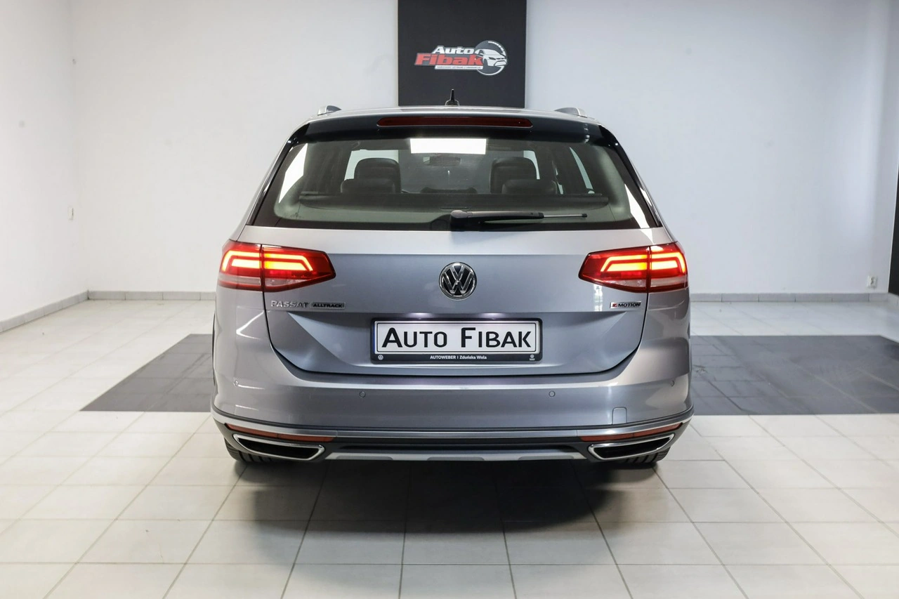 Volkswagen Passat - Zdjęcie 9