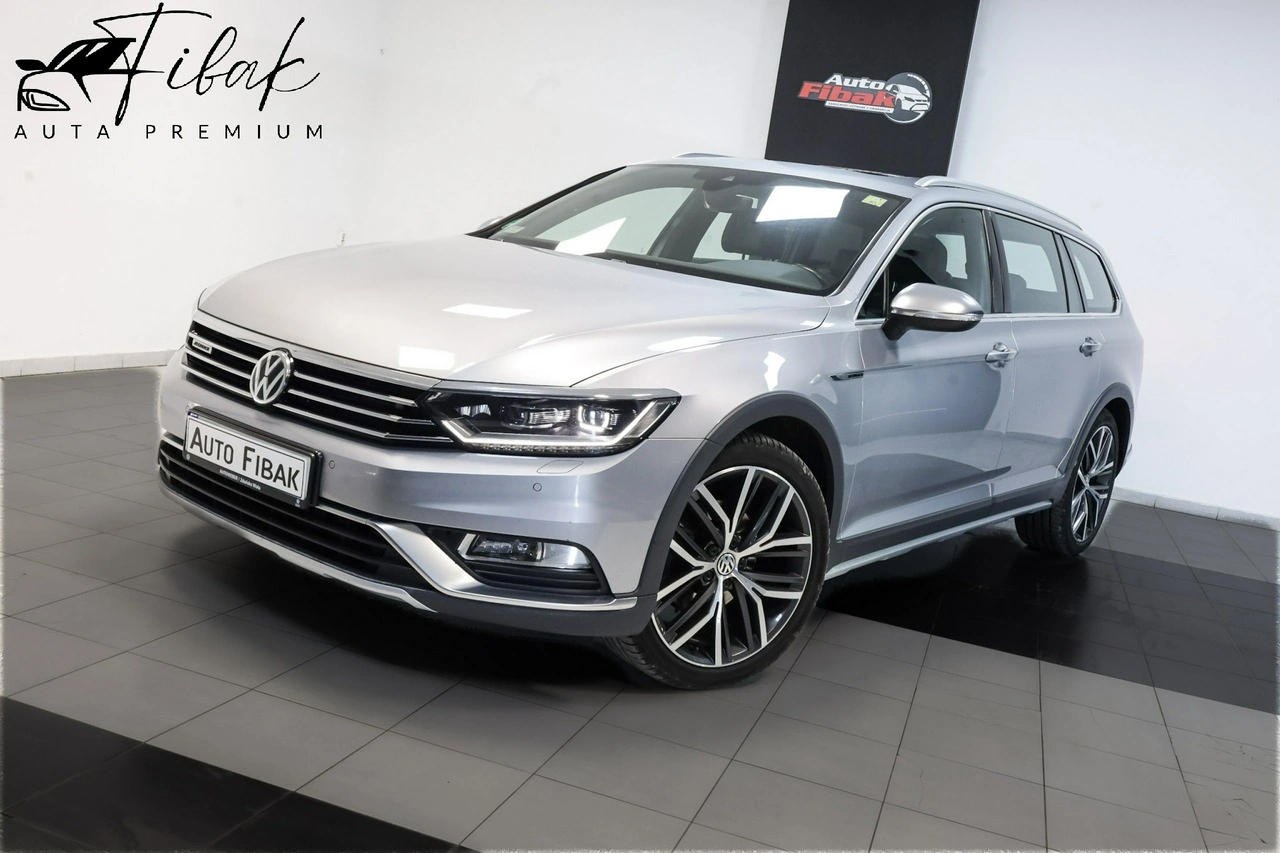Volkswagen Passat - Główne zdjęcie