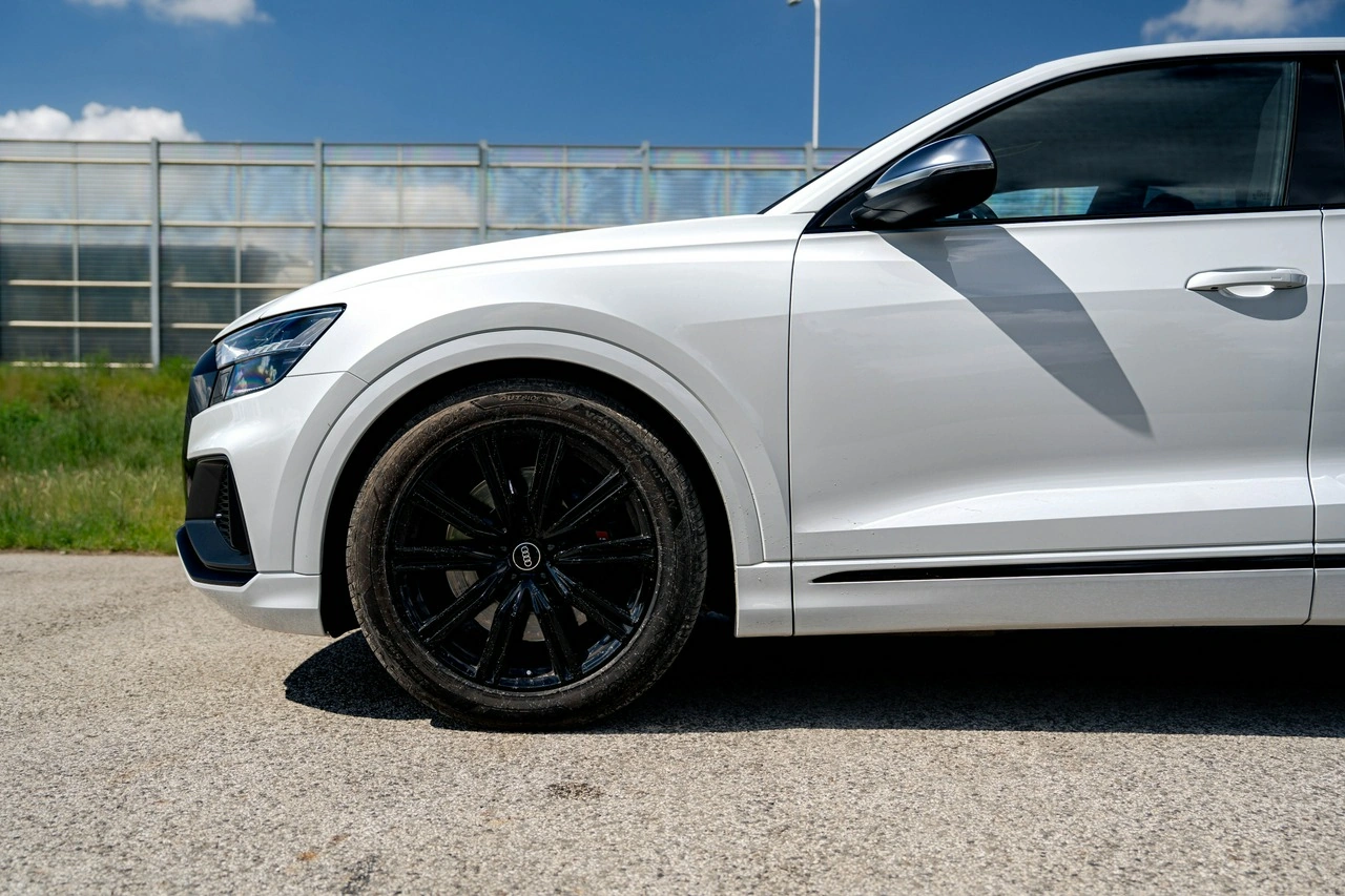 Audi SQ8 - Zdjęcie 10