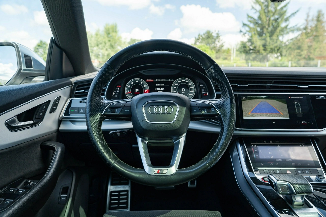 Audi SQ8 - Zdjęcie 16