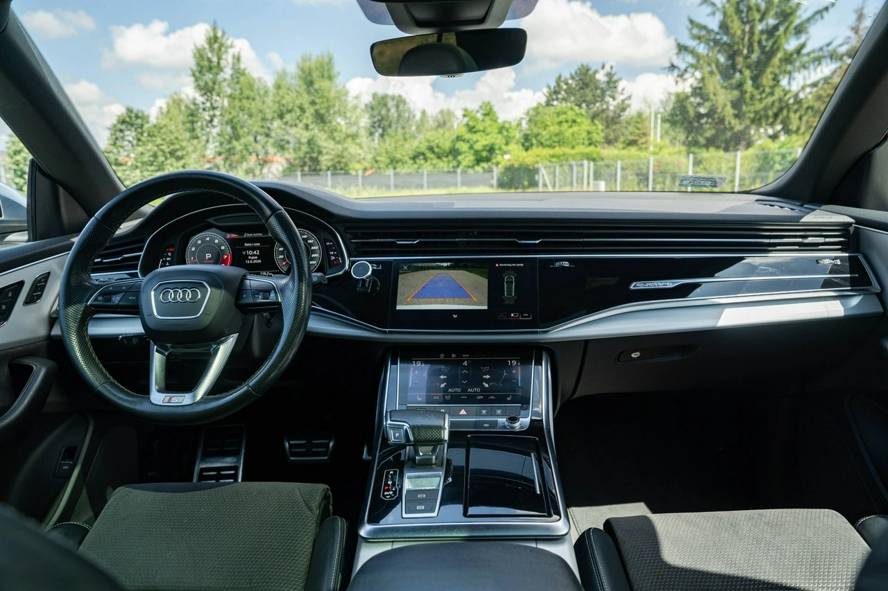 Audi SQ8 - Zdjęcie 17