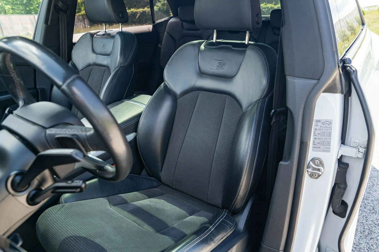 Audi SQ8 - Zdjęcie 22