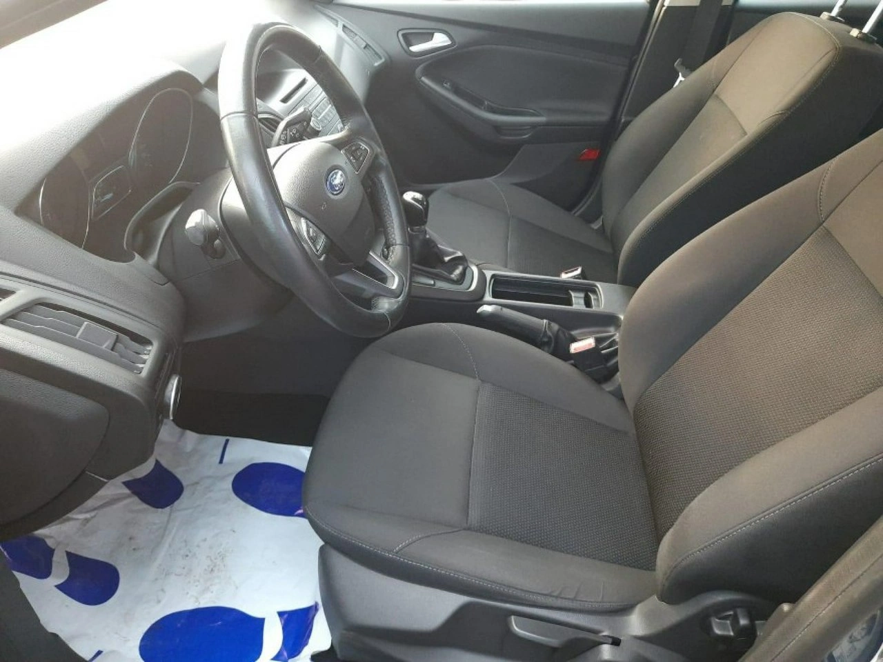 Ford Focus - Zdjęcie 10