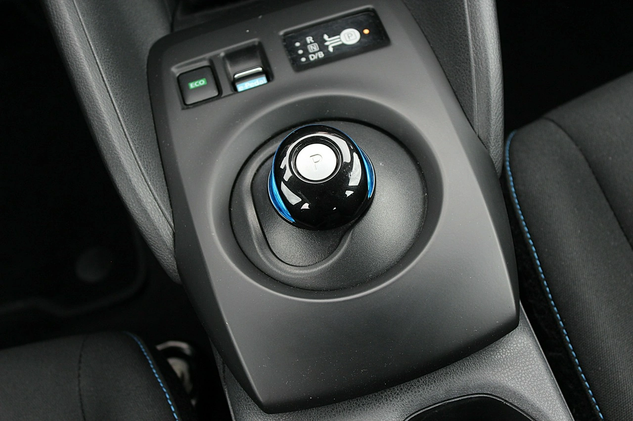 Nissan Leaf - Zdjęcie 17