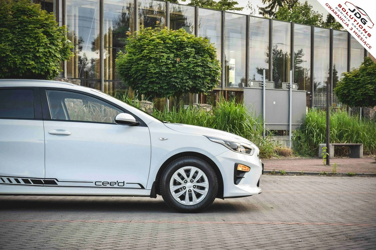 Kia Ceed - Zdjęcie 10